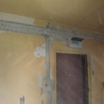 Instalacja elektryczna w bloku z wielkiej płyty. Abc-domu